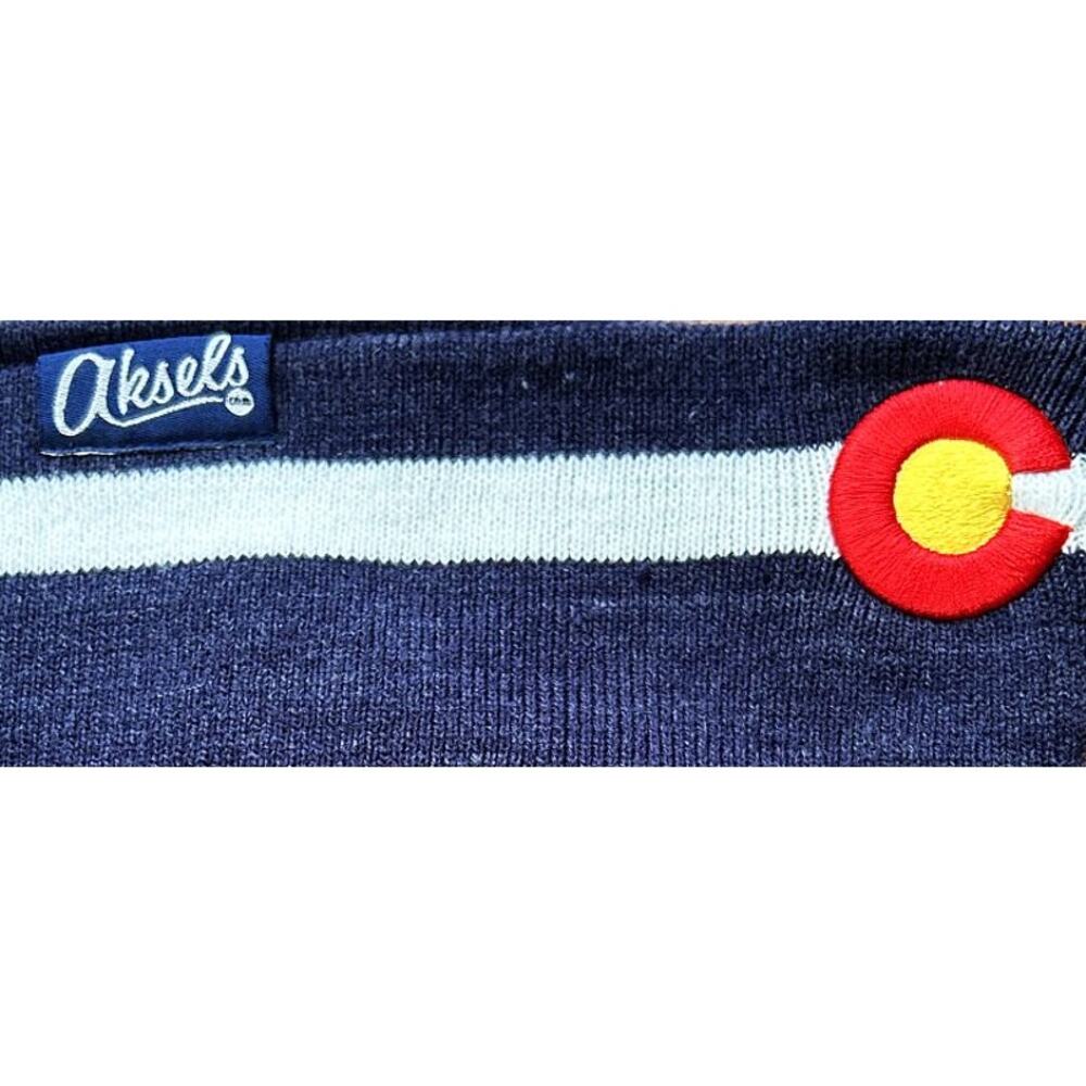 Aksels Hand-Knit Zig-Zag Navy Blue Beanie w/ Tri-Color Pom - Picture 4 of 5